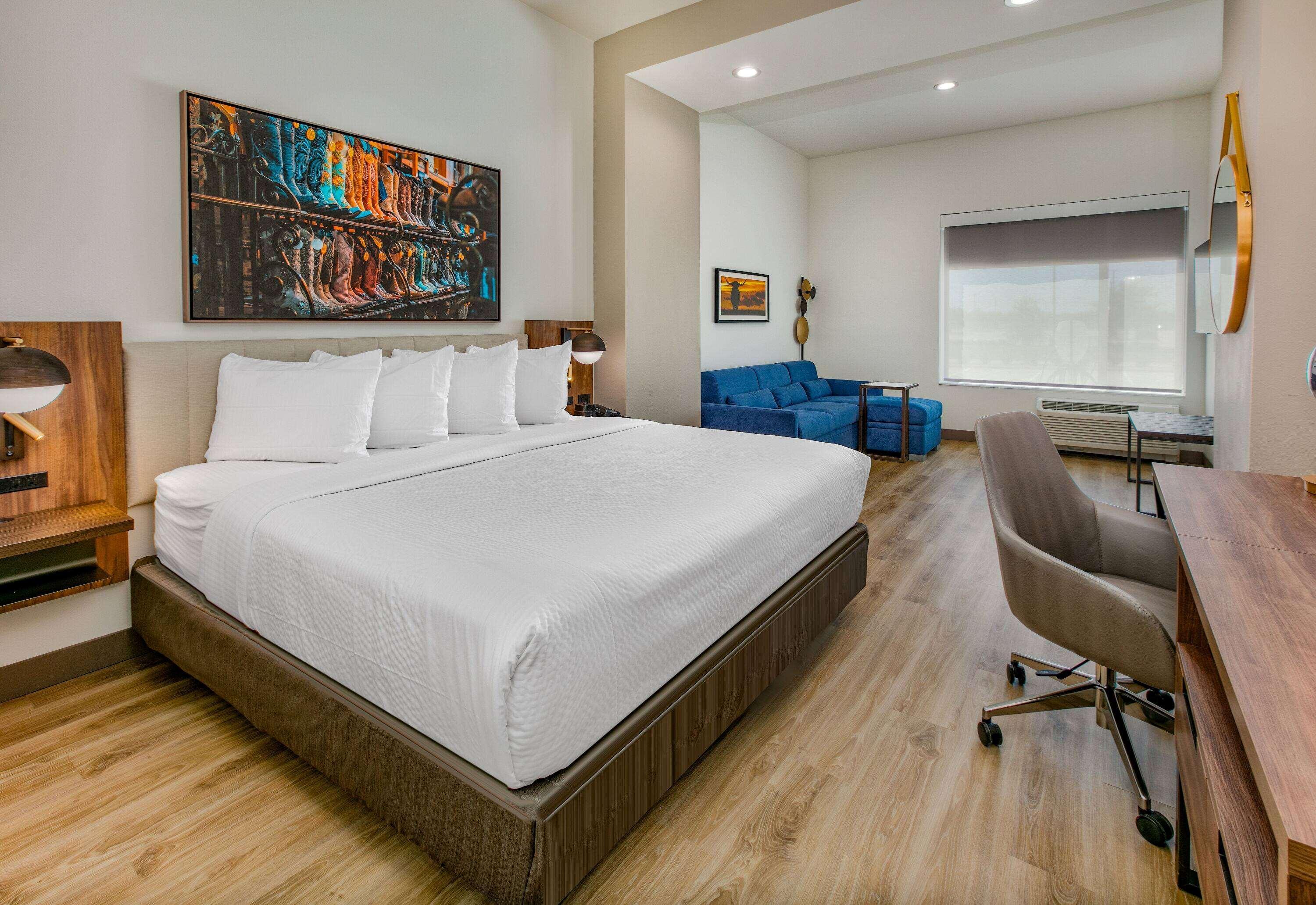 La Quinta Inn & Suites By Wyndham 特勒尔 外观 照片